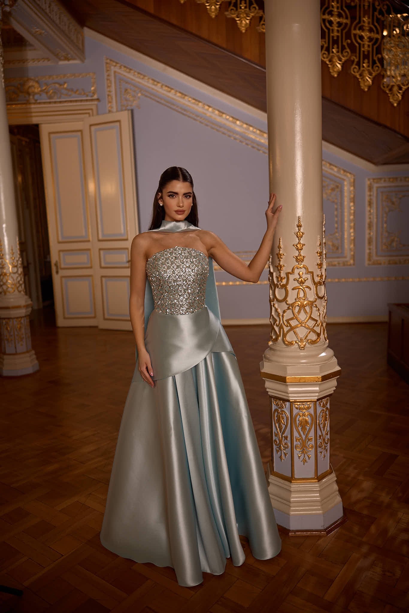 Luna Buz Mavisi Taş İşlemeli Straplez Abiye