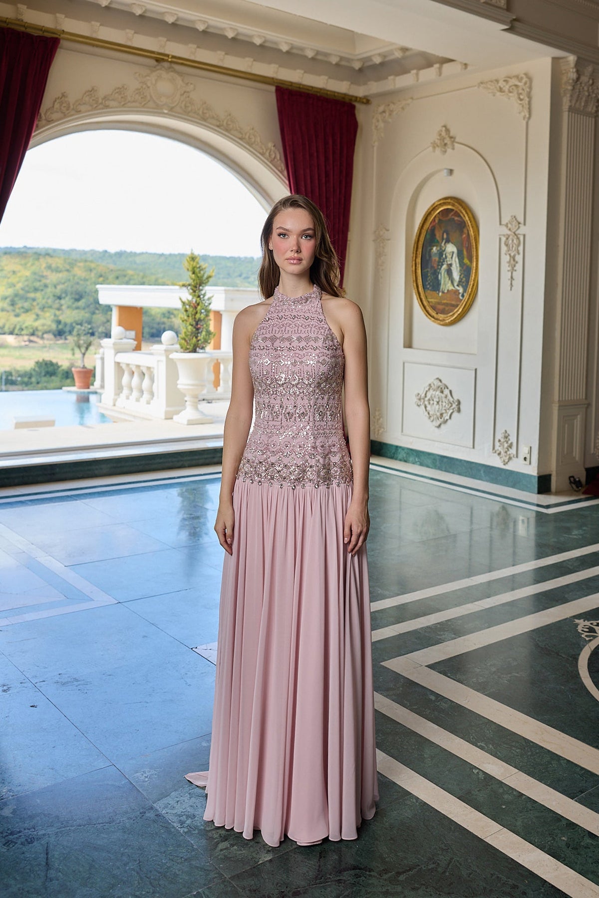 Helena – Halter Yaka İşlemeli Uzun Abiye – ürün görünümü 2