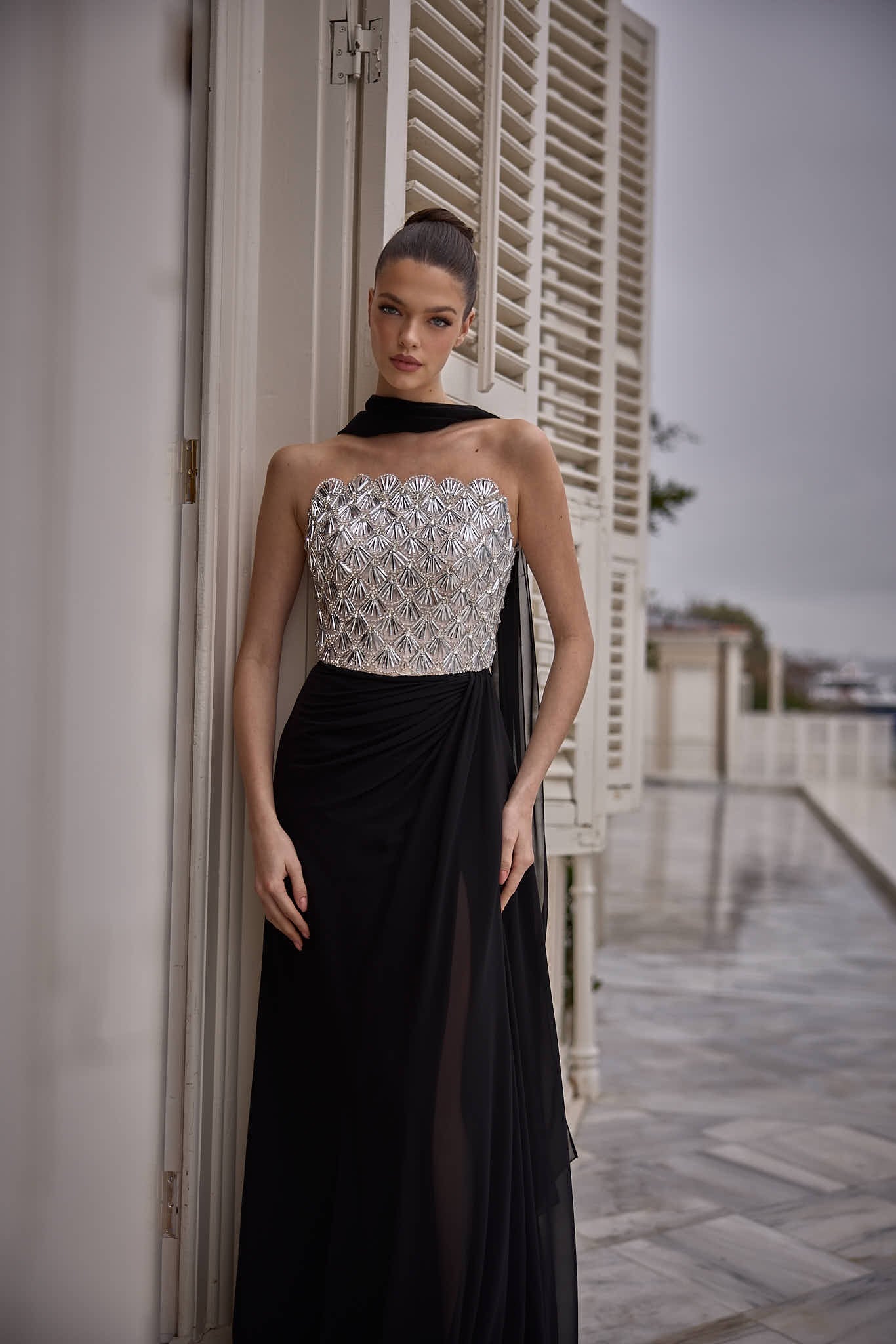 Selene Siyah & Gümüş Kristal İşlemeli Couture Abiye