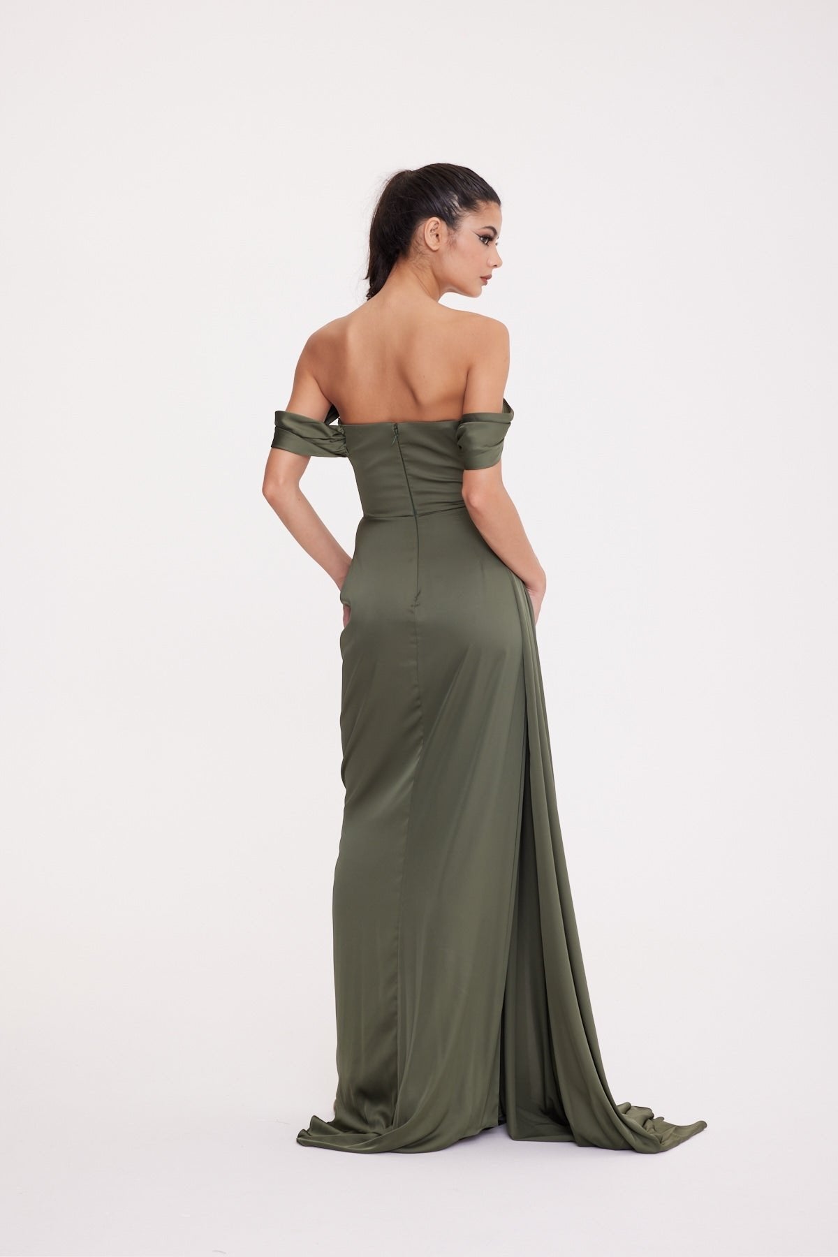 Flowy Low Sleeve and Slit Detailed Evening Dress