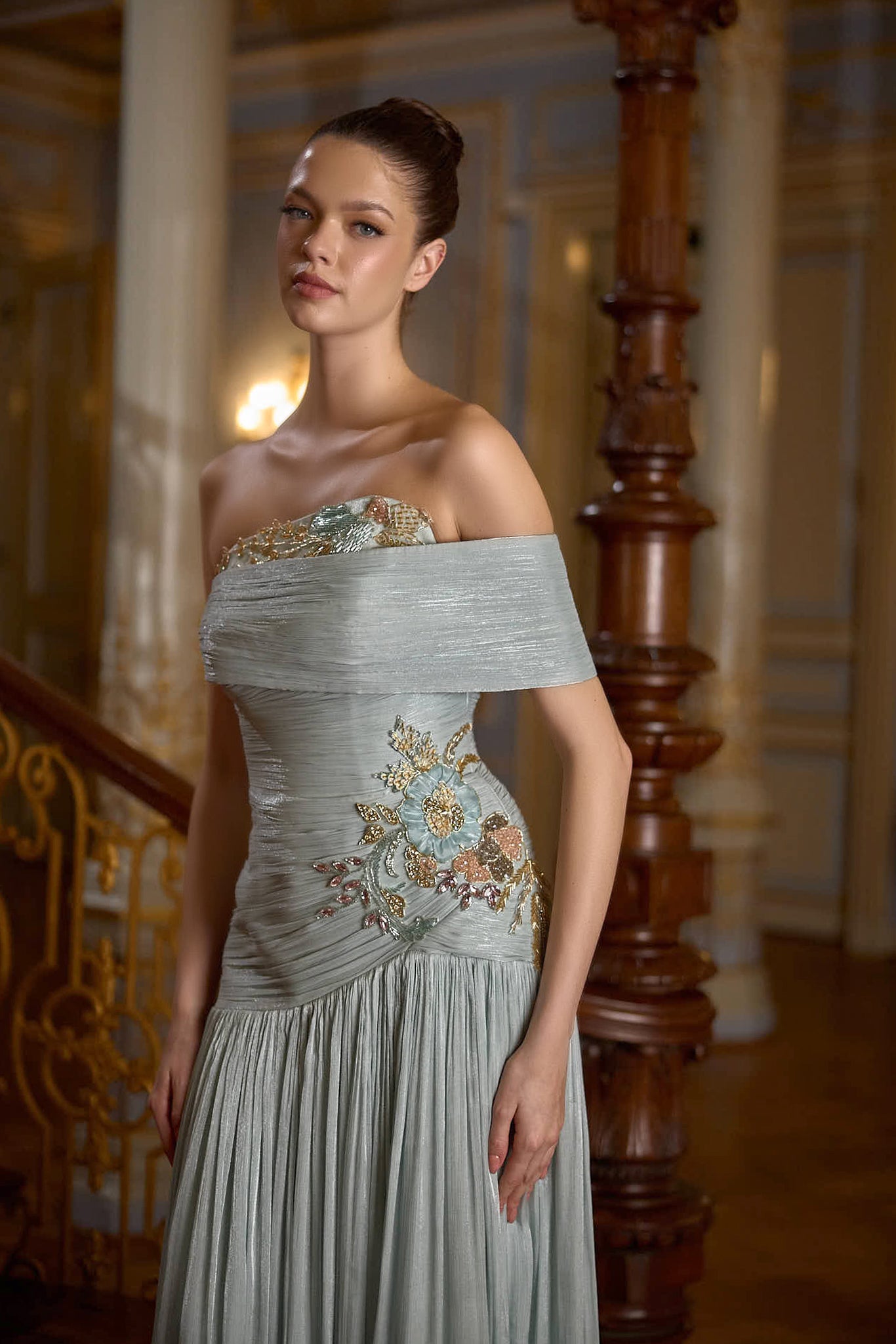 Aveline Drapeli Düşük Omuz Abiye