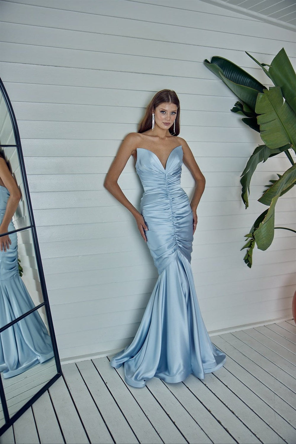 Sirena Drapeli Balık Model Gece Elbisesi